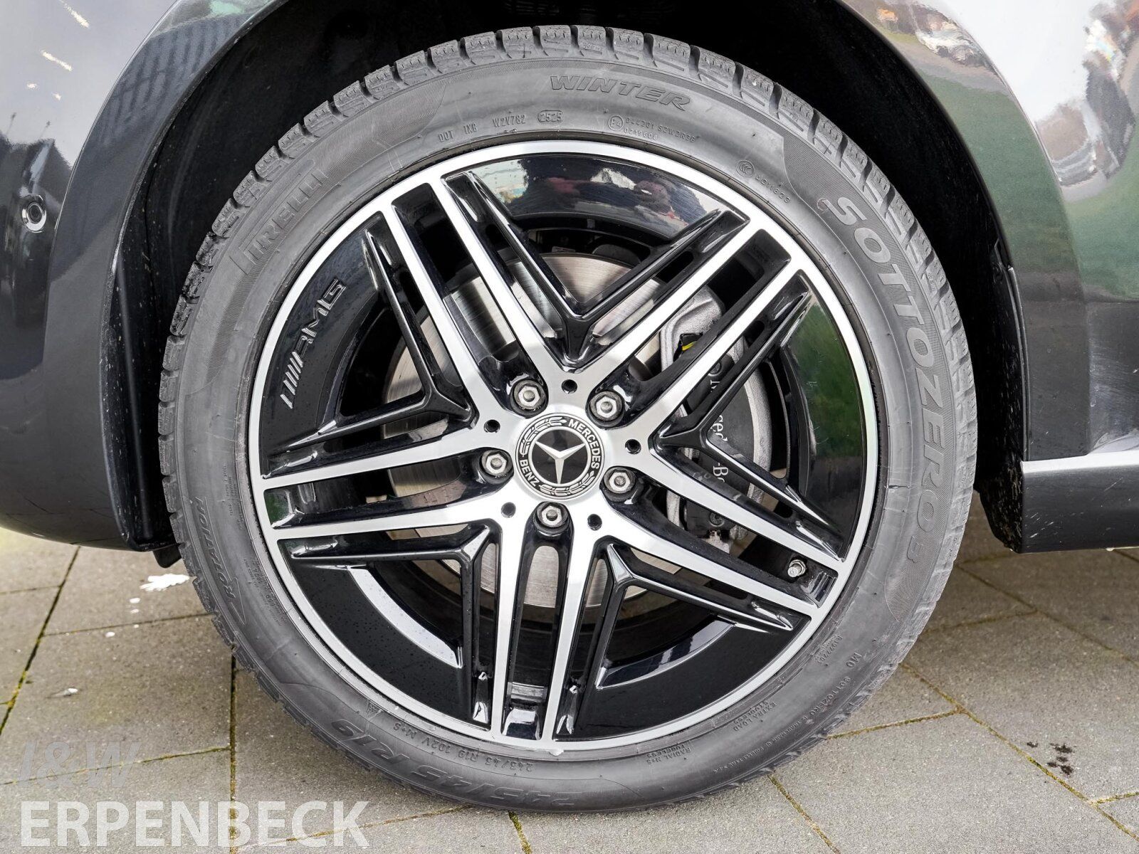 Fahrzeugabbildung Mercedes-Benz V 300 d 4MATIC Style lang AHK AMG Distronic AR
