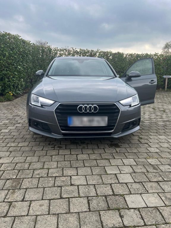Image of Audi A4