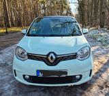 Renault Twingo Intens Automatik mit Sonderausstattung - Renault Twingo: Grün