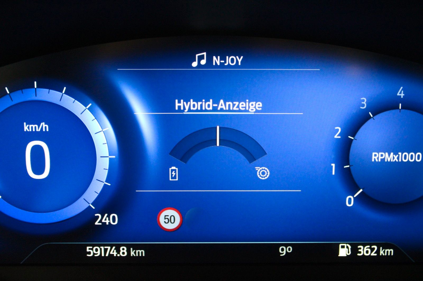 Fahrzeugabbildung Ford Puma MHEV ST-Line LED NAVI DAB Ganzjahresreifen