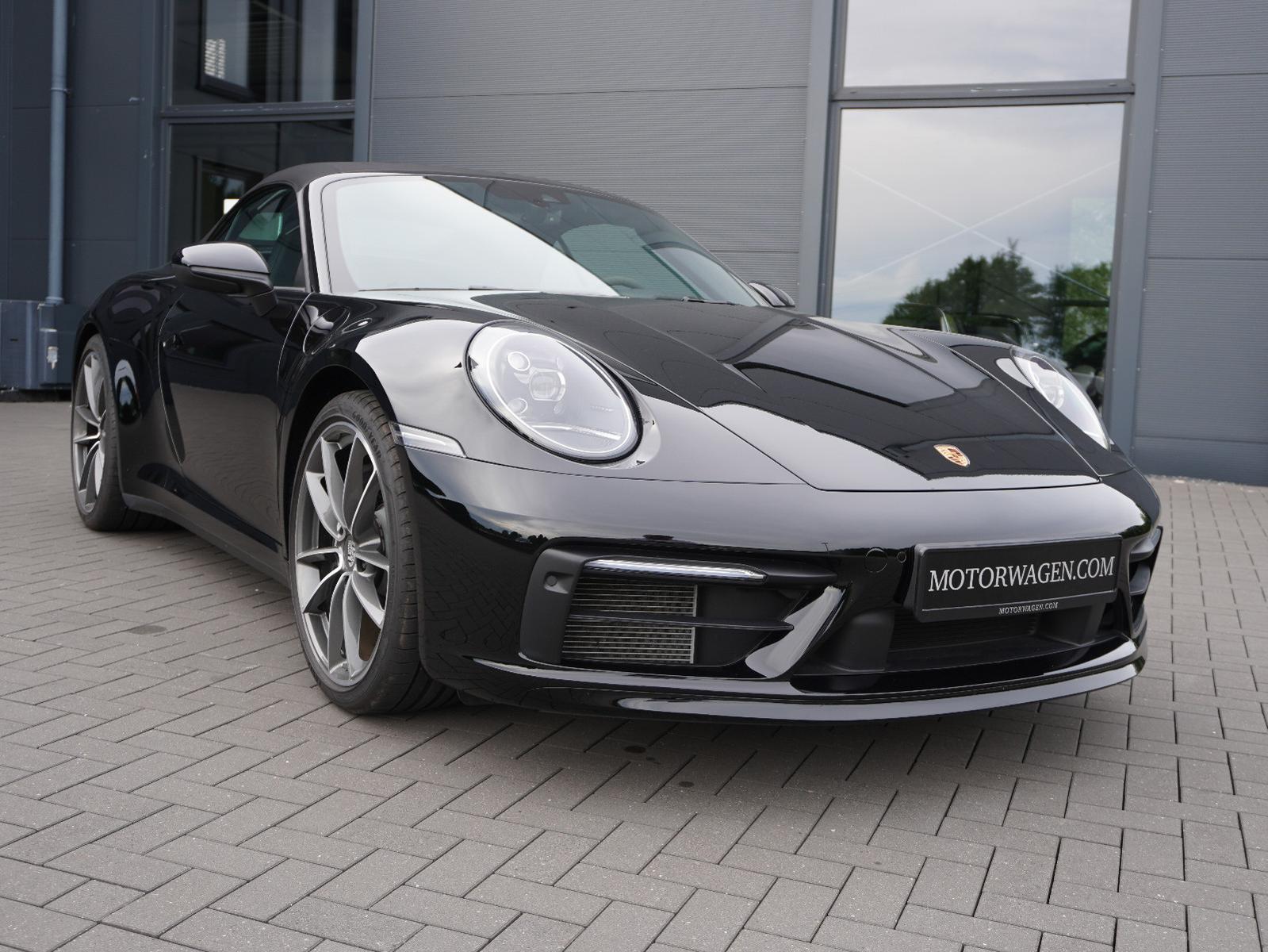 Porsche 992 Carrera Cabriolet