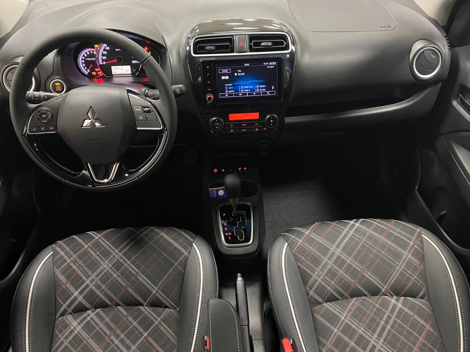 Fahrzeugabbildung Mitsubishi Space Star 1.2 Top CVT+KAMERA+KLIMATRONIC+15"ALU