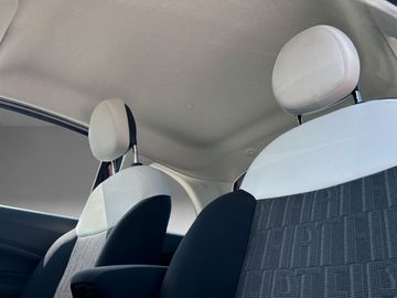Fiat 500 1.0 FireFly 48 kW Icon KAMERA SHZ PDC