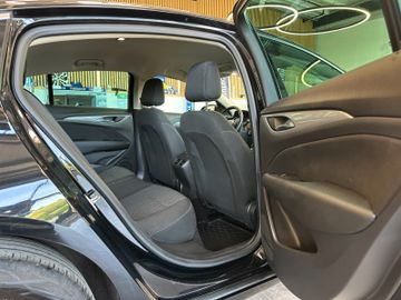 Opel Insignia B Grand Sport Edition *LED*Navi*Kamera*