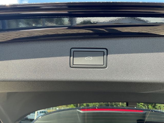 Tiguan 2.0 TDI SCR DSG GOAL PDC AHK ACC LED