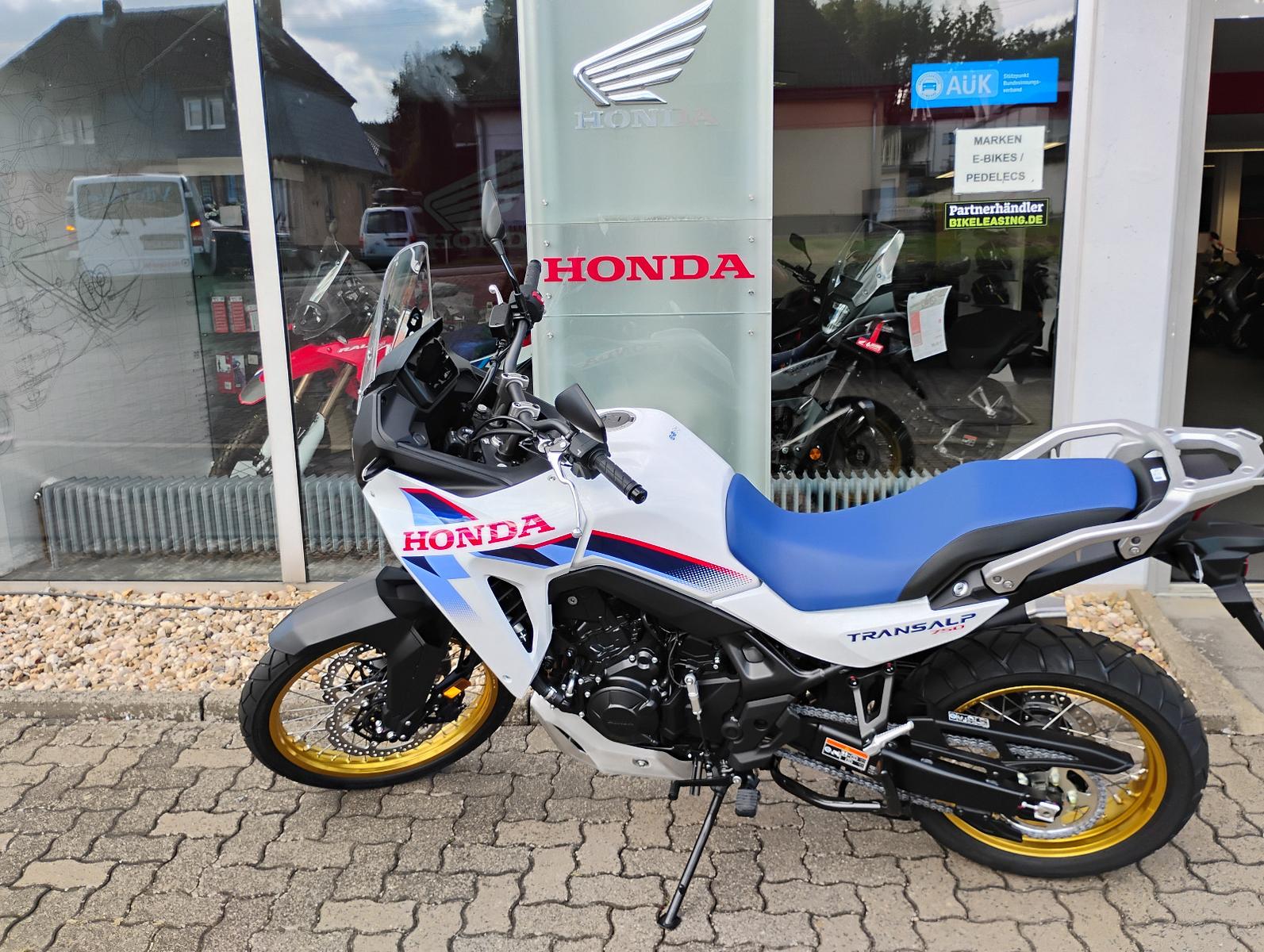 Honda Transalp XL 750 MY26 E-Clutch,wie neu!