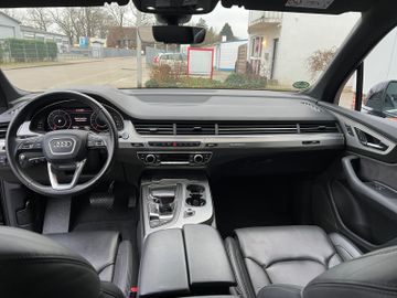 Audi Q7 - 12