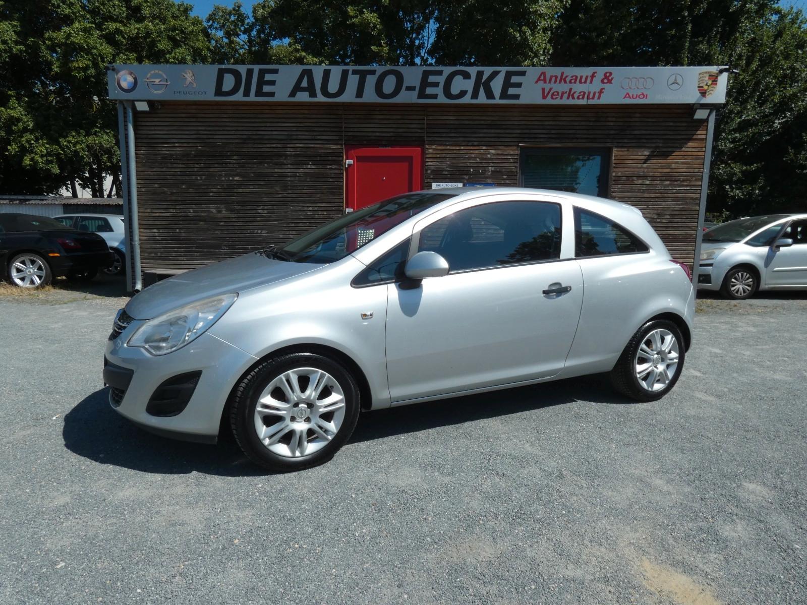 Opel Corsa D 1.2 Selection / Klima