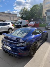 صورة 2 لـ 2022 Porsche CAYMAN