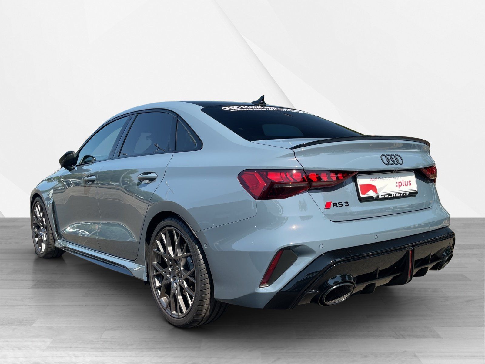 Fahrzeugabbildung Audi RS 3 Limousine 2.5 quattro Vmax 280, RS-Sportabg