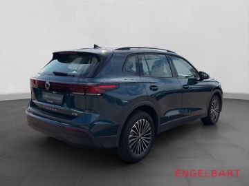 Volkswagen Tiguan - 4