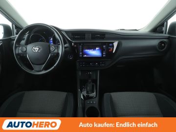 Toyota Auris - 12