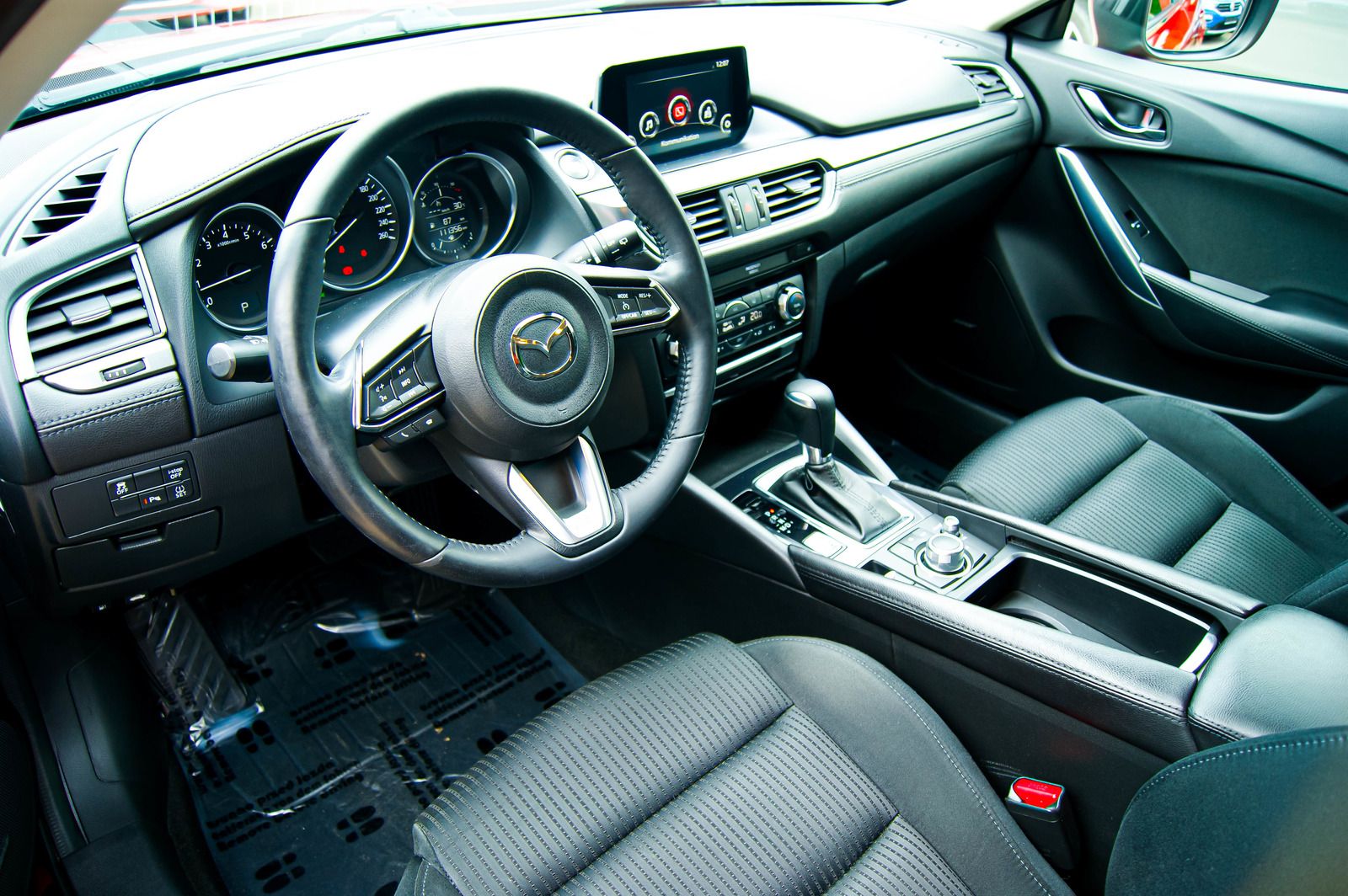 Fahrzeugabbildung Mazda 6 Kombi 2.0 Skyactiv-G 165 Kizoku IQ-LED 1.HAND
