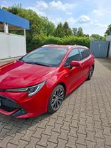 Toyota Corolla 2,0 Hybrid Team Deutsch Touring Spor... - gebrauchte Toyota Corolla aus dem Jahr 2022