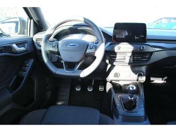 Fahrzeugabbildung Ford Focus ST-Line X 1.5 L +NAVI+KAMERA+LED+KEYFREE+
