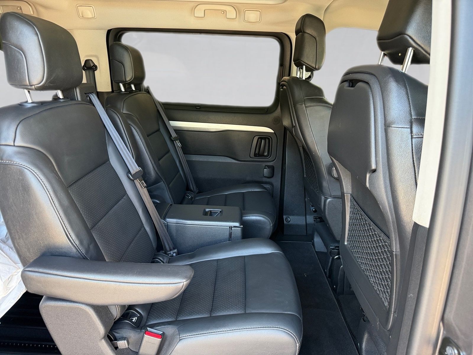 Fahrzeugabbildung Toyota Proace Verso 2.0 D-4D L1 Executive Pano,Kam.,AHK