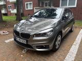 BMW 225i Active Tourer Luxury Line - BMW 225 Active Tourer aus 2015