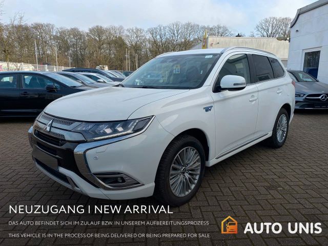 Mitsubishi Outlander | 2.4 Plug-in | AWD | Automatik