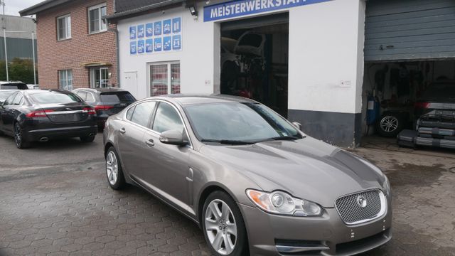 Jaguar XF 3.0 V6 Premium Luxury - GETRIEBEFEHLER  .