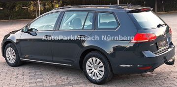 Volkswagen Golf - 6