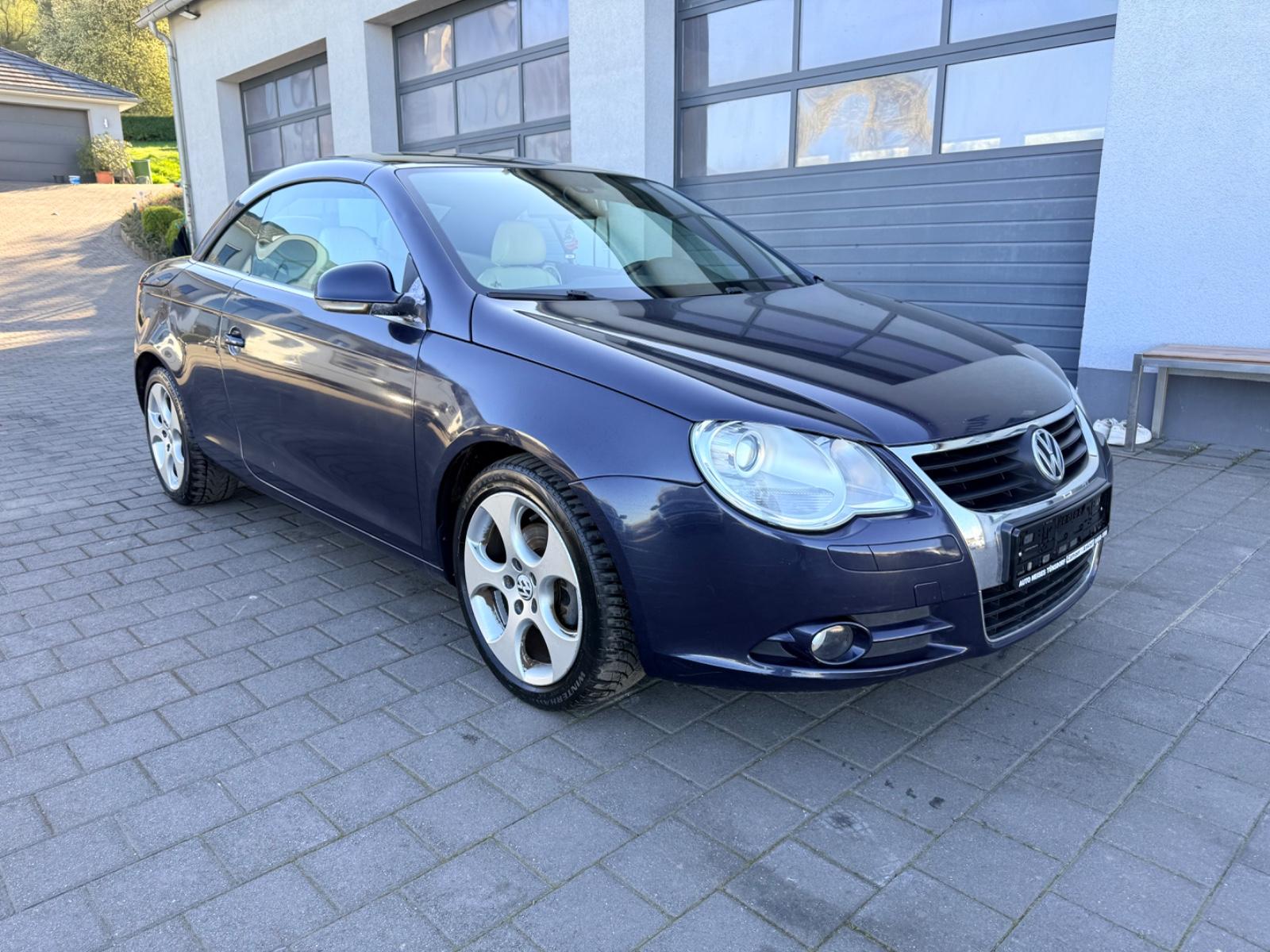 Volkswagen Eos 2.0 | Cabrio | Leder | MFL | SHZ |