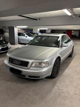 Audi A8 D2 V8 Quattro Facelift - Audi A8 aus 2000