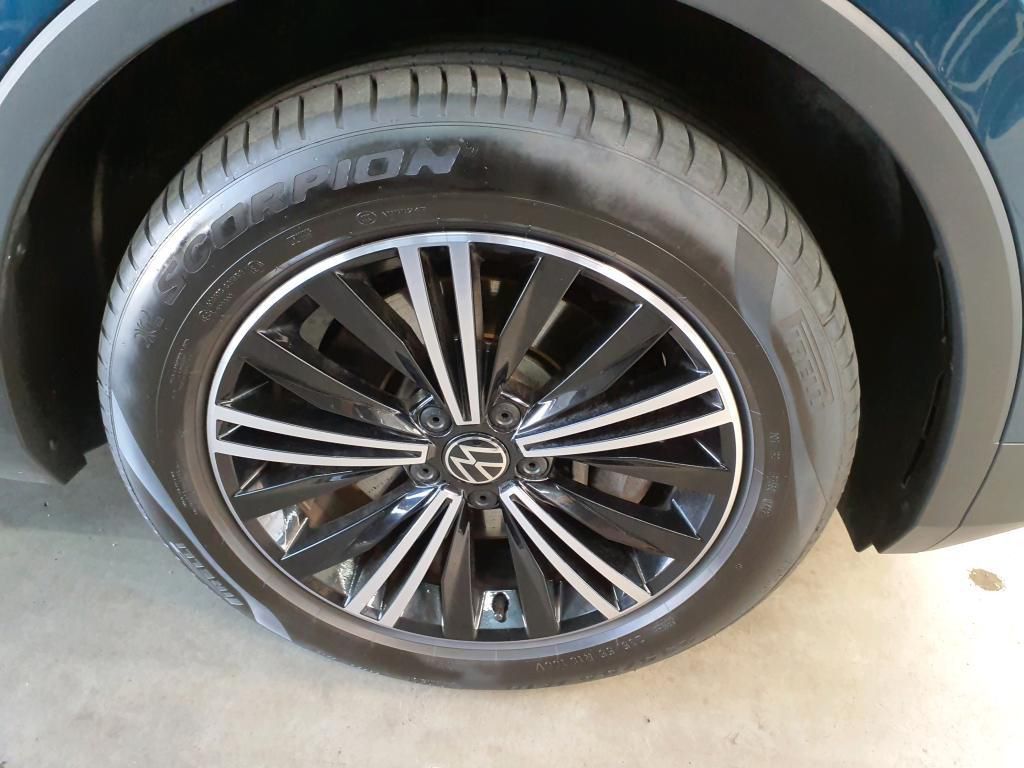 Volkswagen Tiguan Elegance 1.4TSI eHybrid 180kW AHK*PDC*RFK