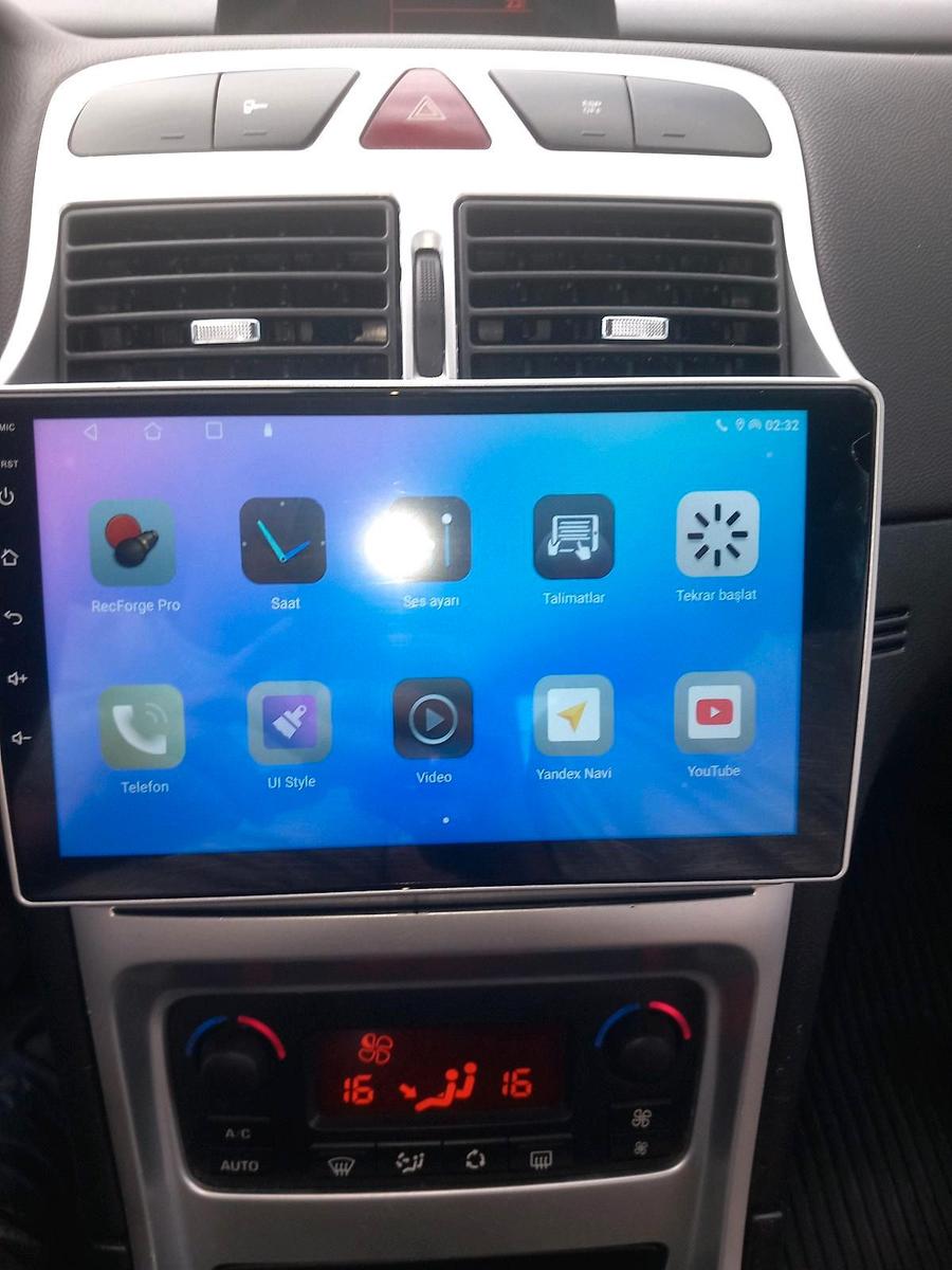 Peugeot 307 2008 — photo 12