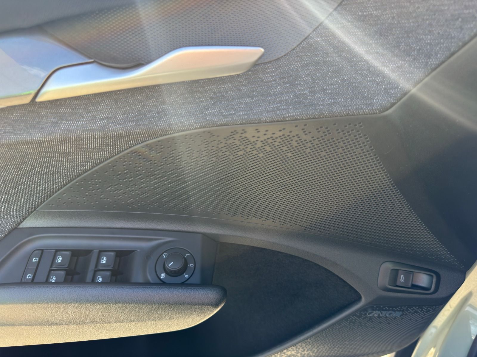 Fahrzeugabbildung SKODA Elroq 85 MAXX*AHK*Wärmepumpe*360°Cam*Canton