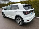 Volkswagen T-Cross R-Line 115PS Navi LED Temp. CarPlay - VW T-Cross von privat