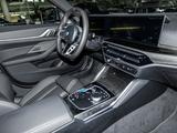 BMW i4 xDrive40 MSport + H/K + AHK + Glasdach + 19" - BMW: Sportwagen, M1