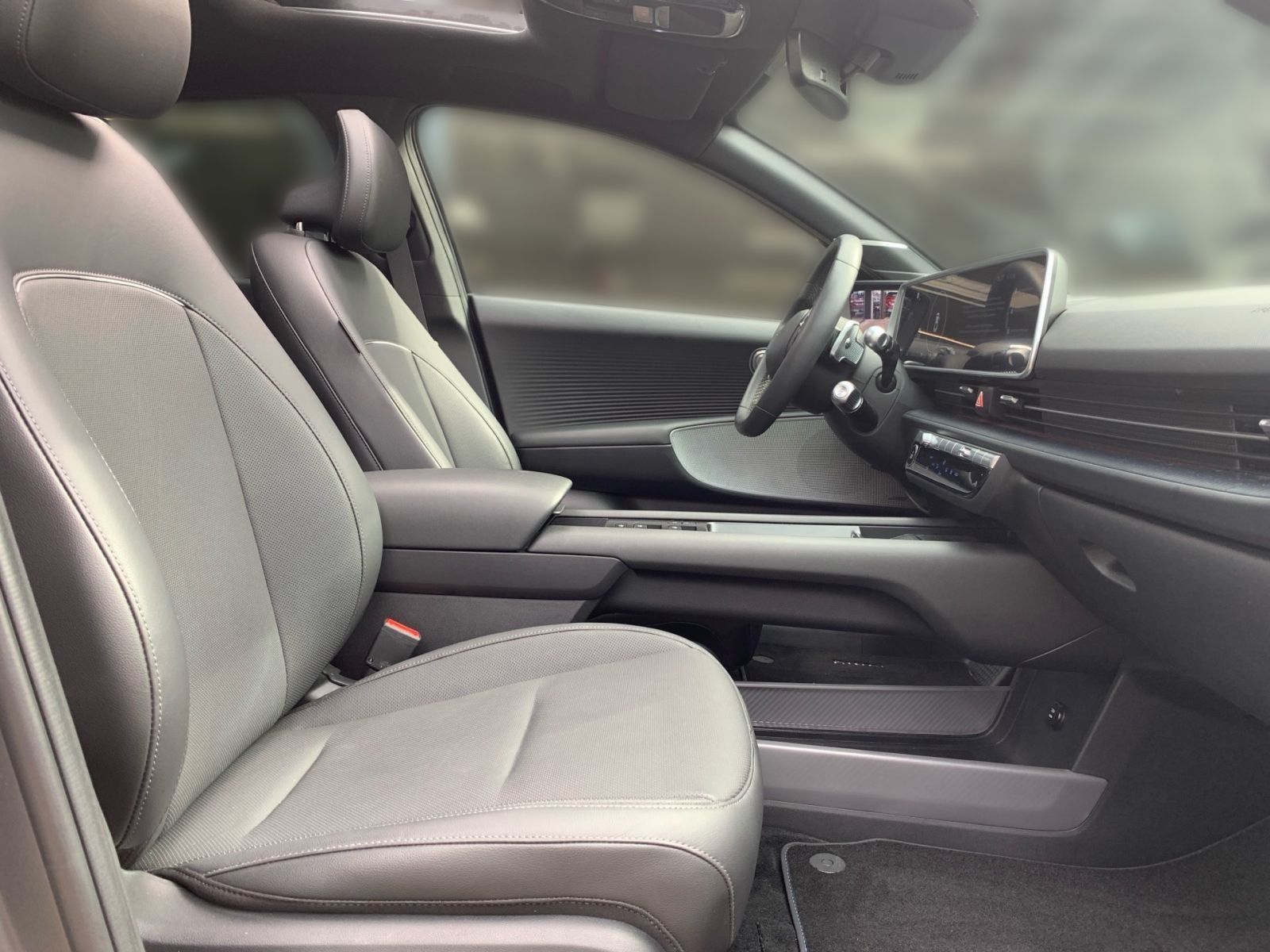 Fahrzeugabbildung Hyundai IONIQ 6 Uniq 77,4 kWh dig.Spiegel Siebedach
