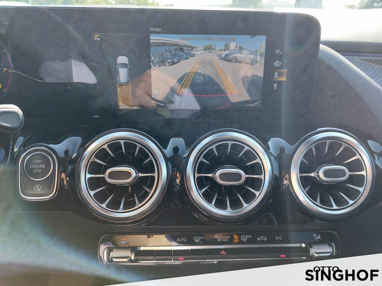 Fahrzeugabbildung Mercedes-Benz GLA 200 AMG +AHK+Rü Kam+LED+TOTW+elekt.Hecktüre