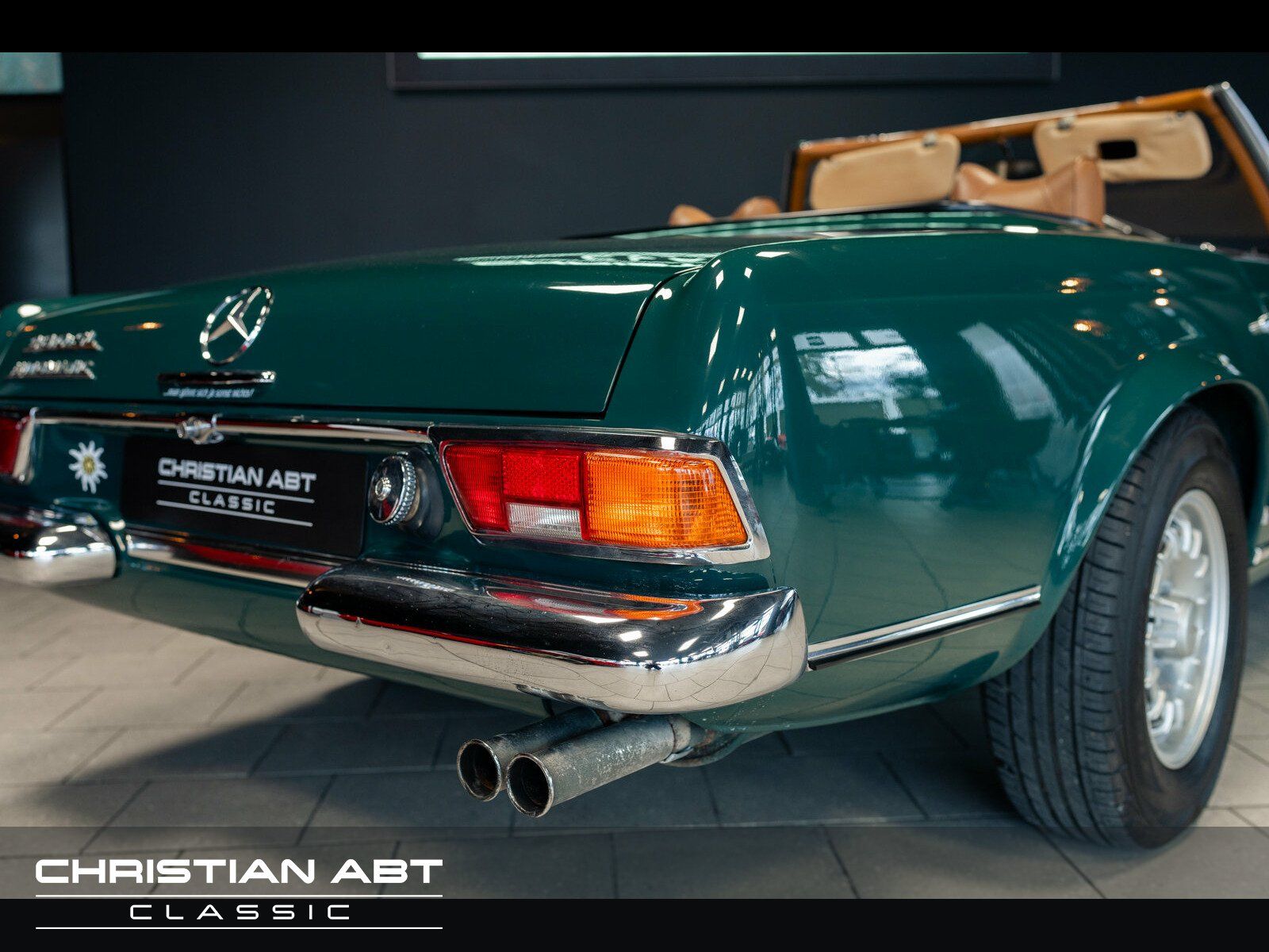 Fahrzeugabbildung Mercedes-Benz SL 280 Pagode
