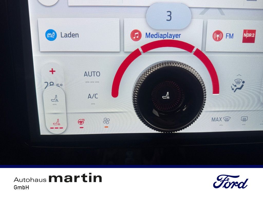 Fahrzeugabbildung Ford Mustang MACH-E Extended Range ACC LED PANO 360°