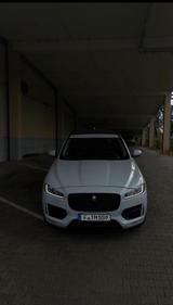 Jaguar F-PACE 2.0D AWD R-Sport - Jaguar F-Pace in Frankfurt (Main)