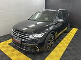 Volkswagen Tiguan Allspace R-Line 4Motion 7-Sitzer+Matrix - Volkswagen Tiguan Allspace: Schwarz, Head-Up Display