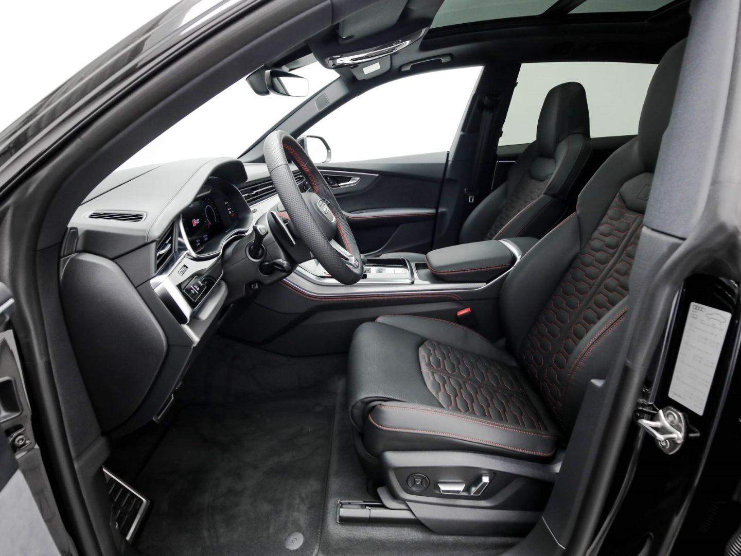 Audi RSQ8 - Bild 6