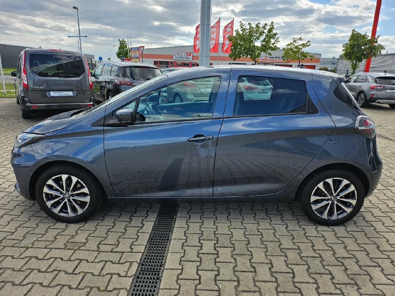 Fahrzeugabbildung Renault Zoe Intens  großes AkkuNavi Kamera Winterpaket