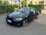 BMW 325d 330d Coupé M Sport N57 3.0/ LEDER/ HiFi - BMW 325 in Bonn
