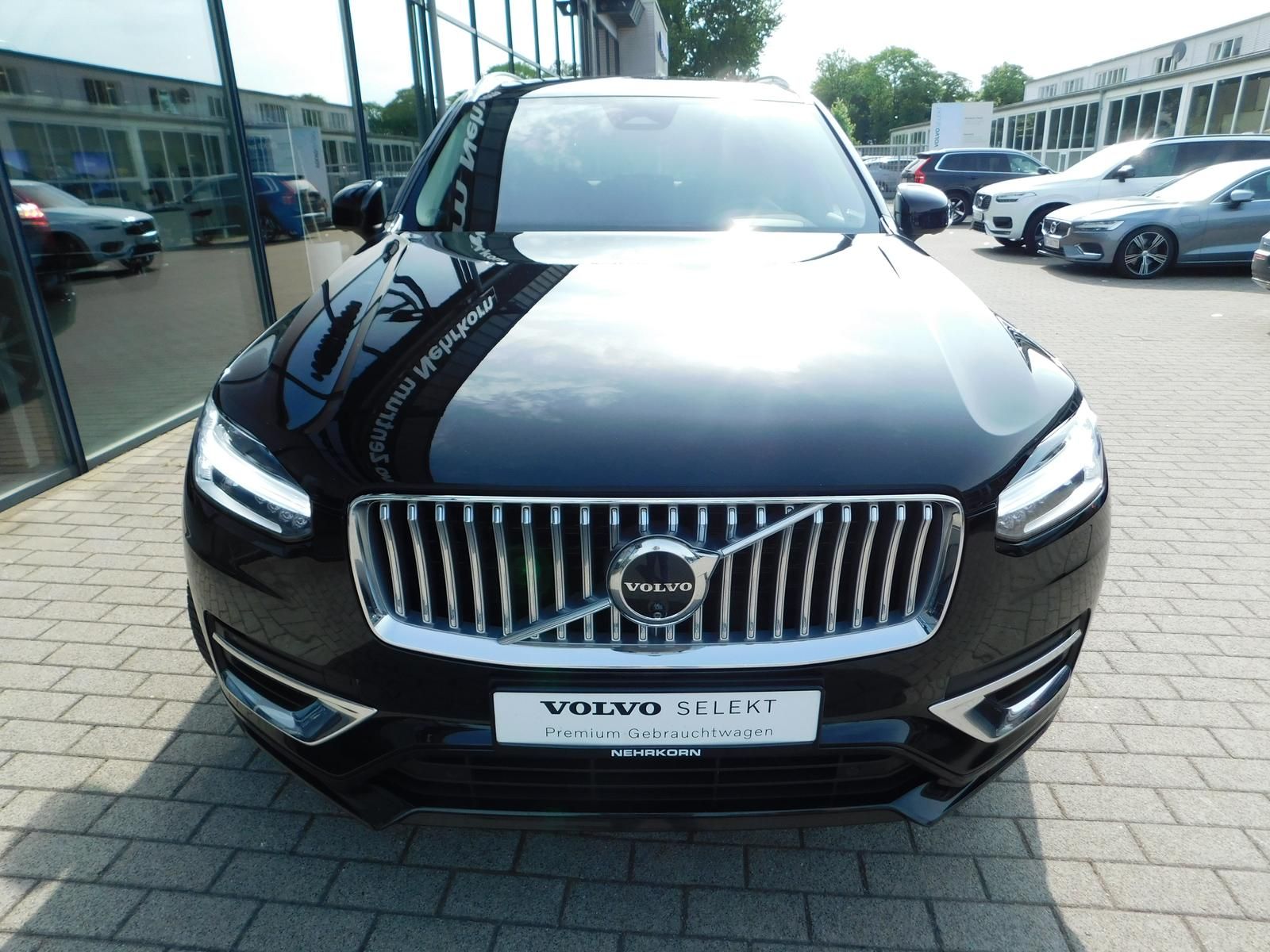Fahrzeugabbildung Volvo XC90 B5 D Plus Bright
