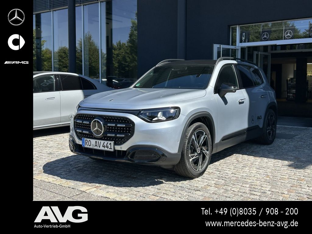 Image of Mercedes-Benz GLB 200