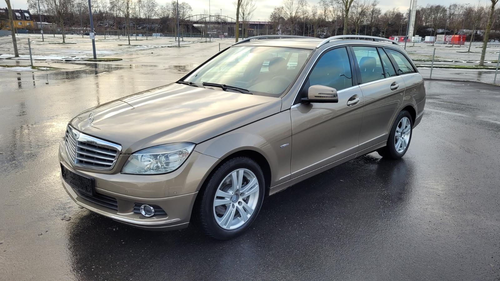 Mercedes-Benz C 180 Modell T CGI BlueEfficiency Automatik Navi