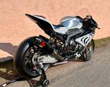 BMW HP4 RACE CARBON NR:749 von 750 - BMW R 75
