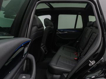 Fahrzeugabbildung BMW X3 xD20d Pano. 360° DAB H/K Stop&Go Sport Alarm