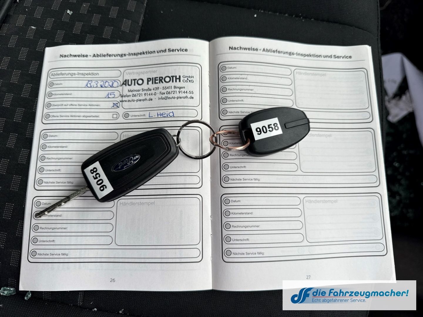 Fahrzeugabbildung Ford Transit Kombi 350 L3 Trend *TOTALSCHADEN *9058