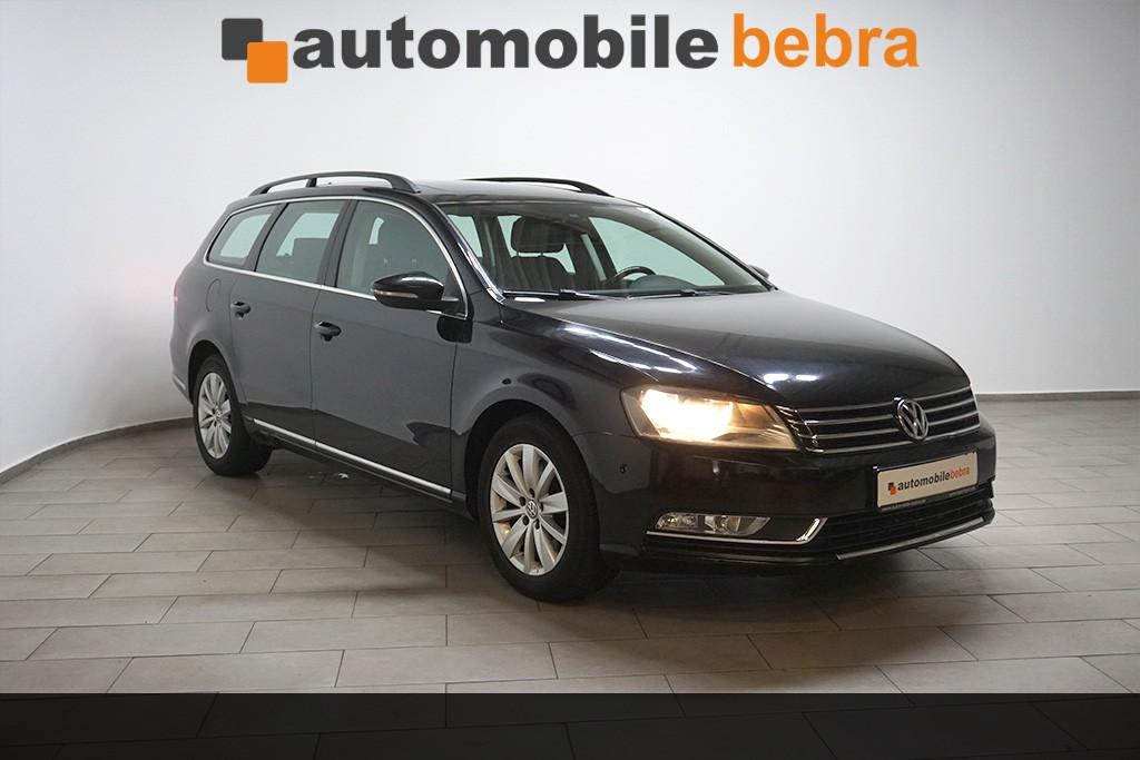 Volkswagen Passat 2011 — interior