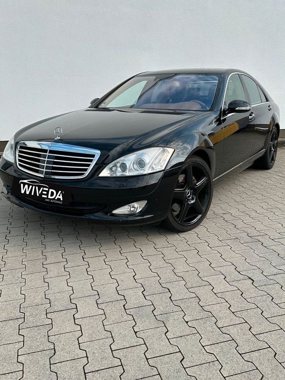 MERCEDES-BENZ S 320