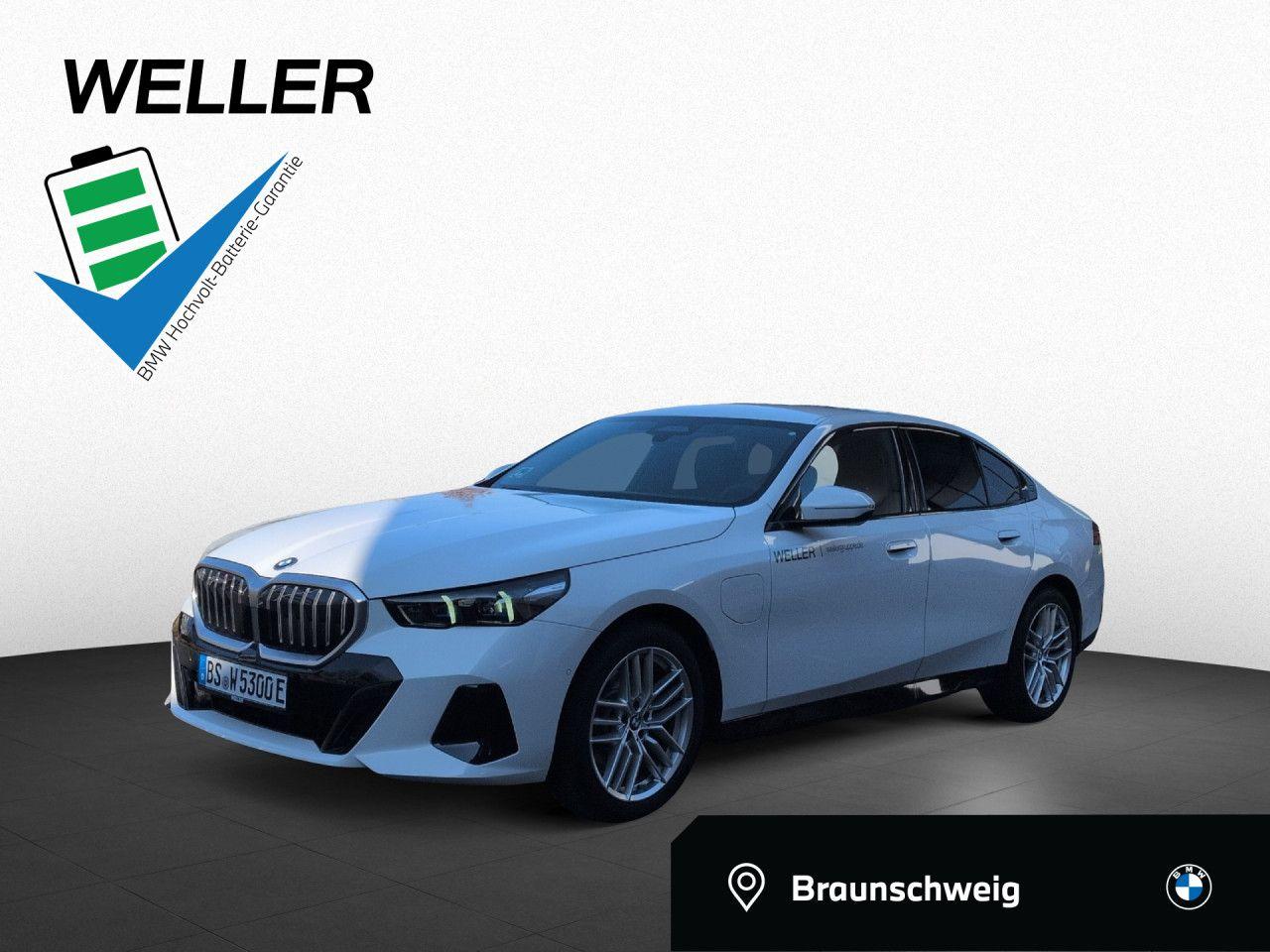 BMW 530 e xDrive M-Sport H&K AHK AB Assis