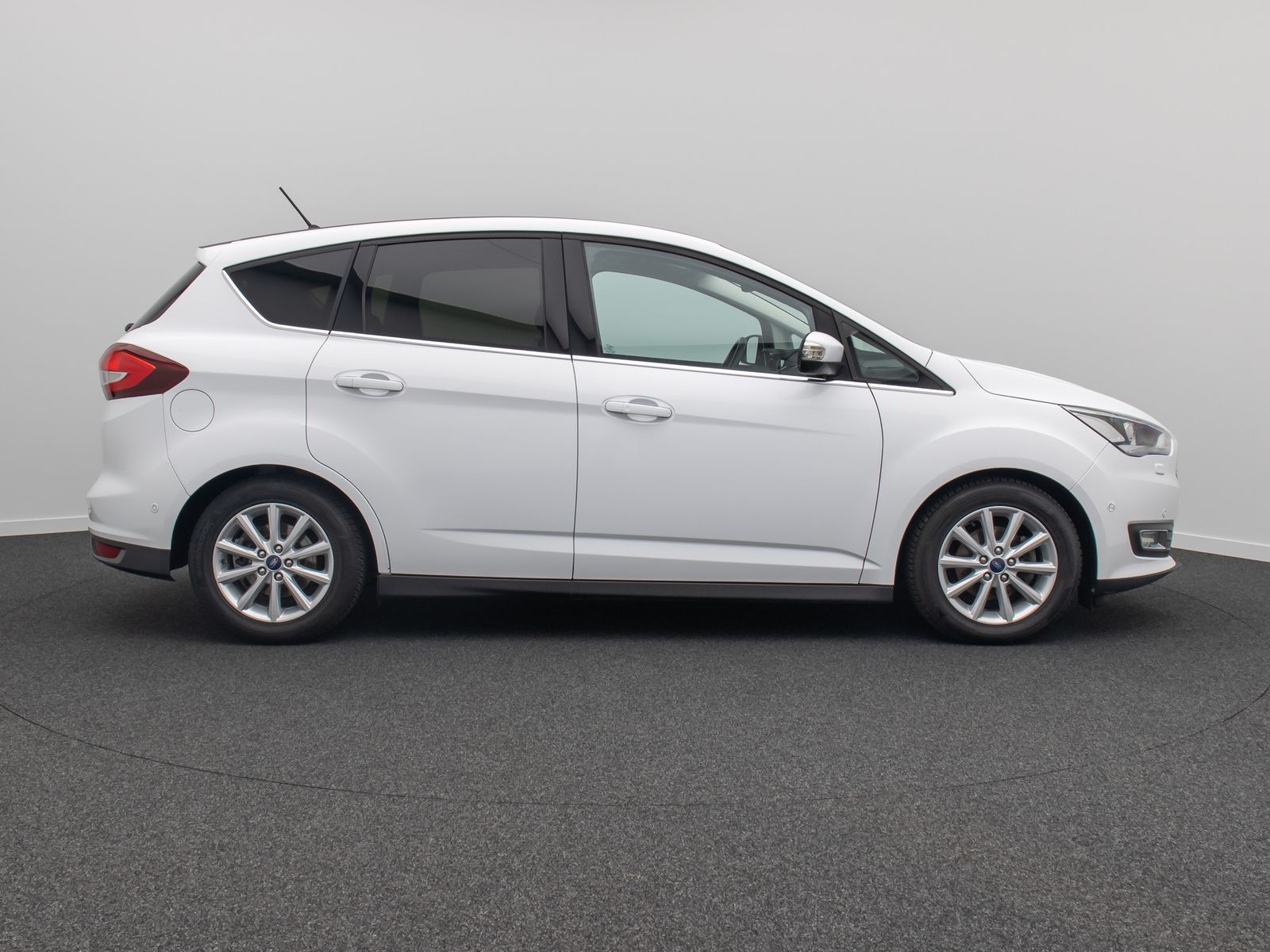 Fahrzeugabbildung Ford C-MAX Titanium Kamera HiFi Komfort Tempomat Navi